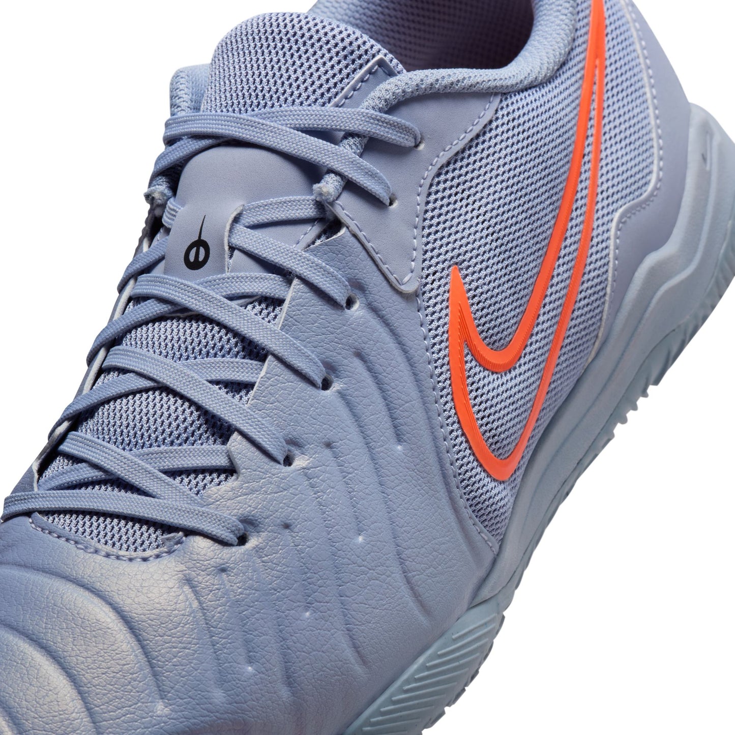 Tiempo Legend 10 Academy Indoor