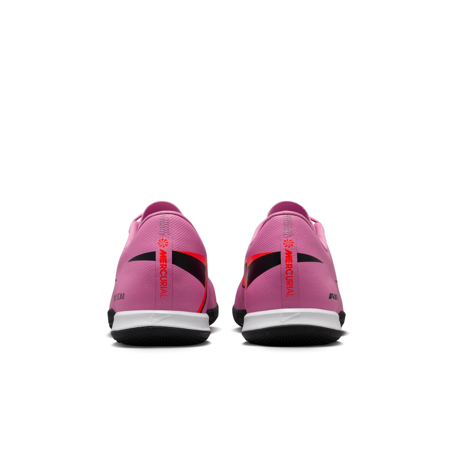 Mercurial Vapor 16 Academy Indoor