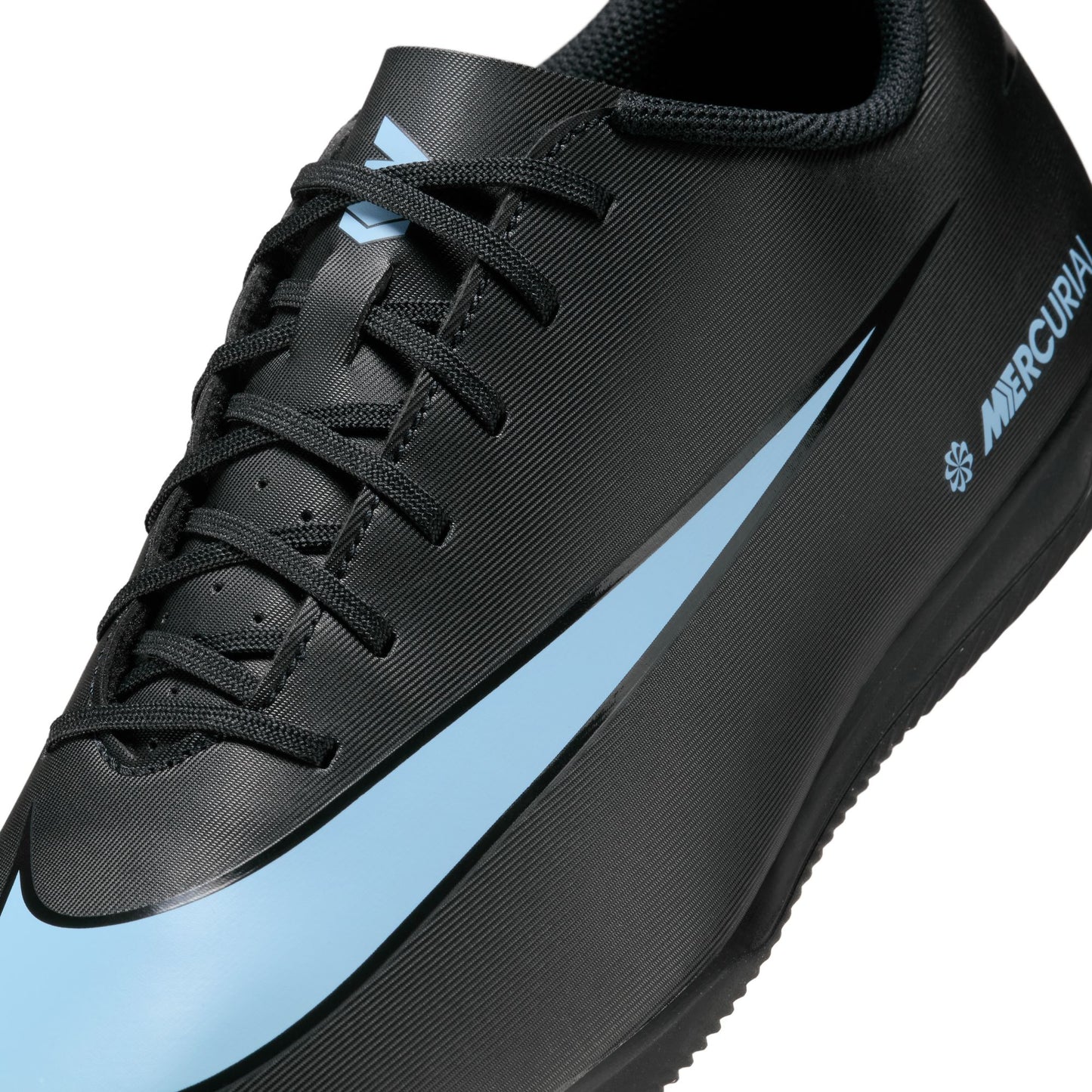 Mercurial Vapor 16 Club Indoor