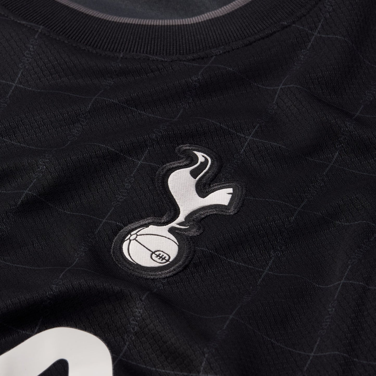 Tottenham Hotspur 2025/26 Away Junior