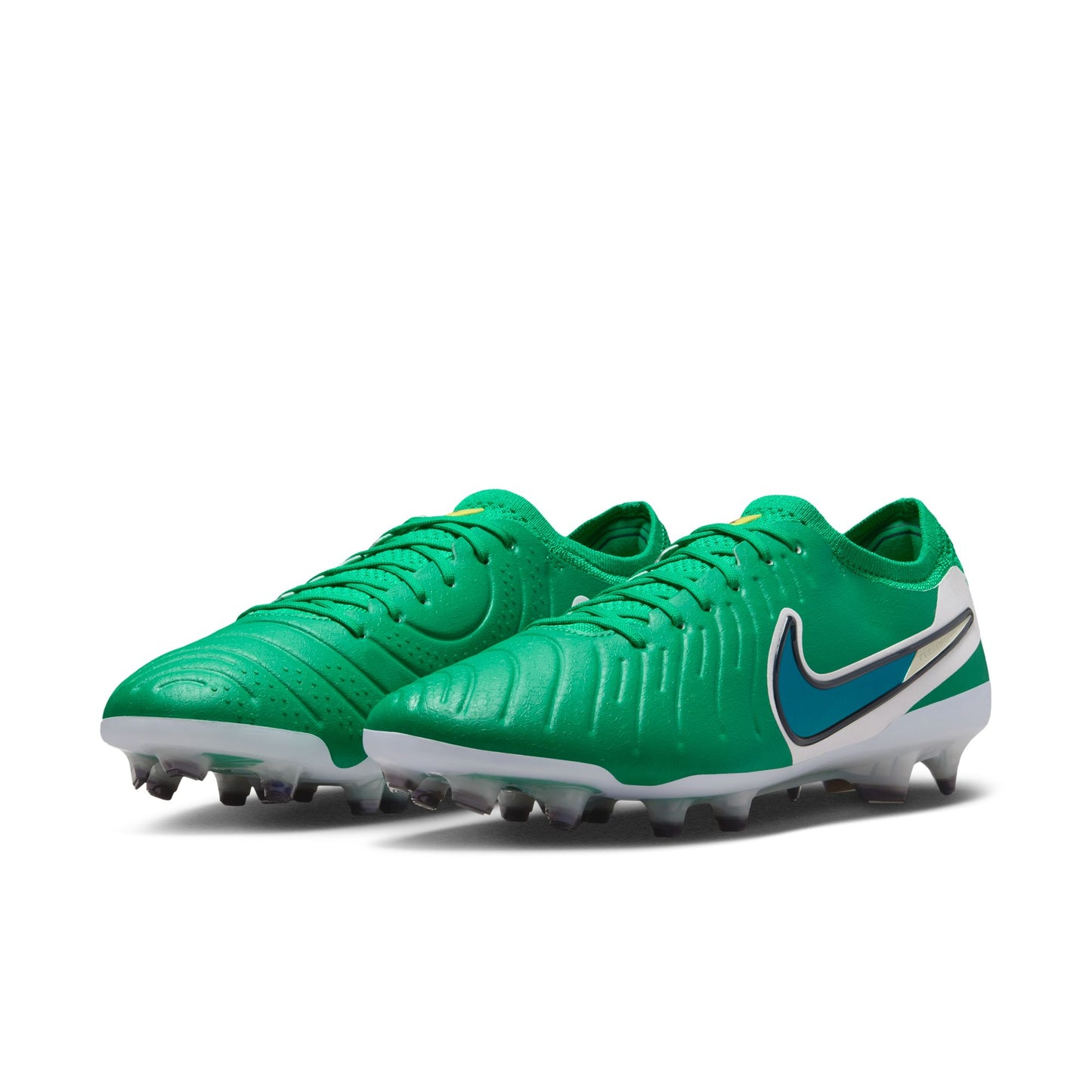 Tiempo Legend 10 Elite Terrain Naturel LV8