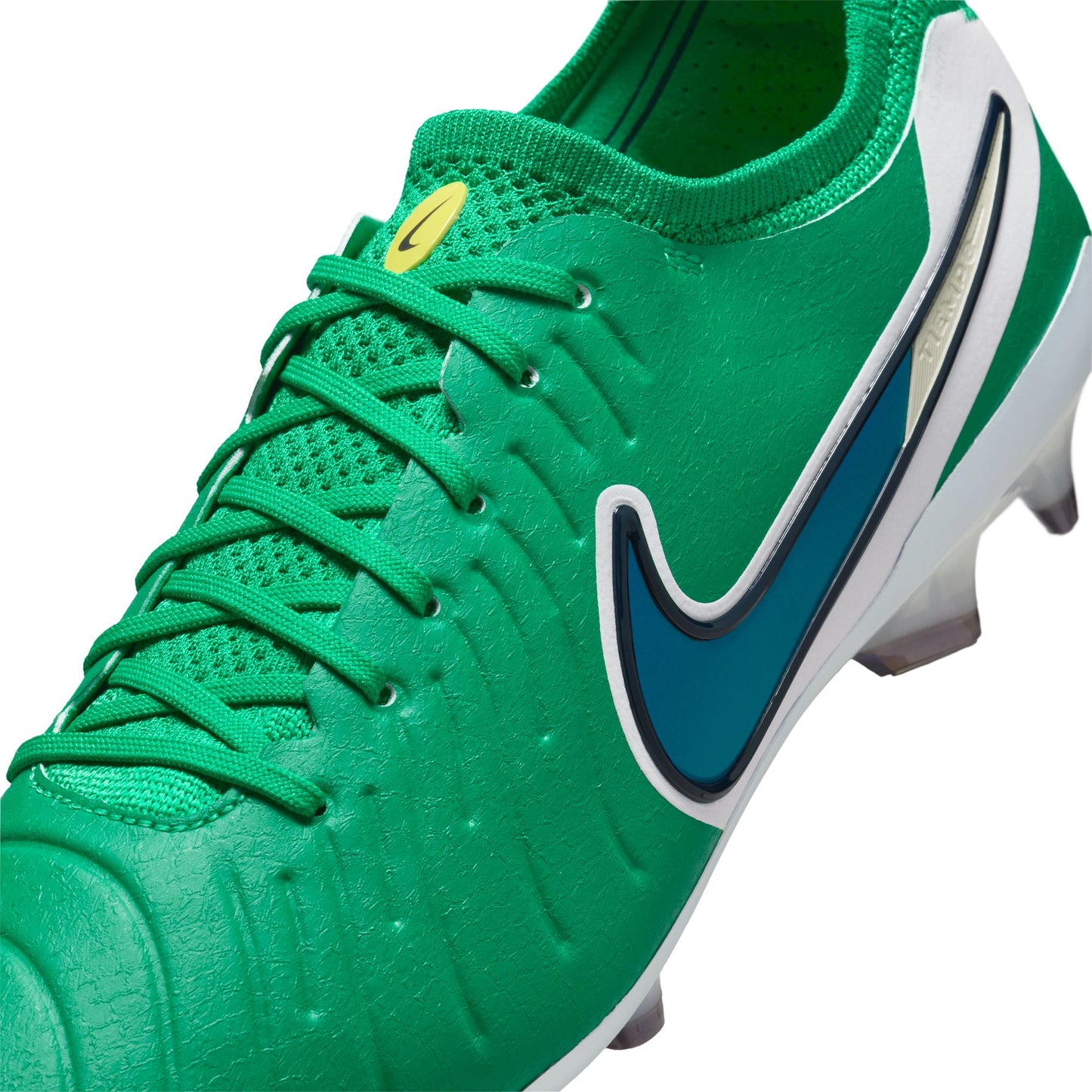 Tiempo Legend 10 Elite Terrain Naturel LV8