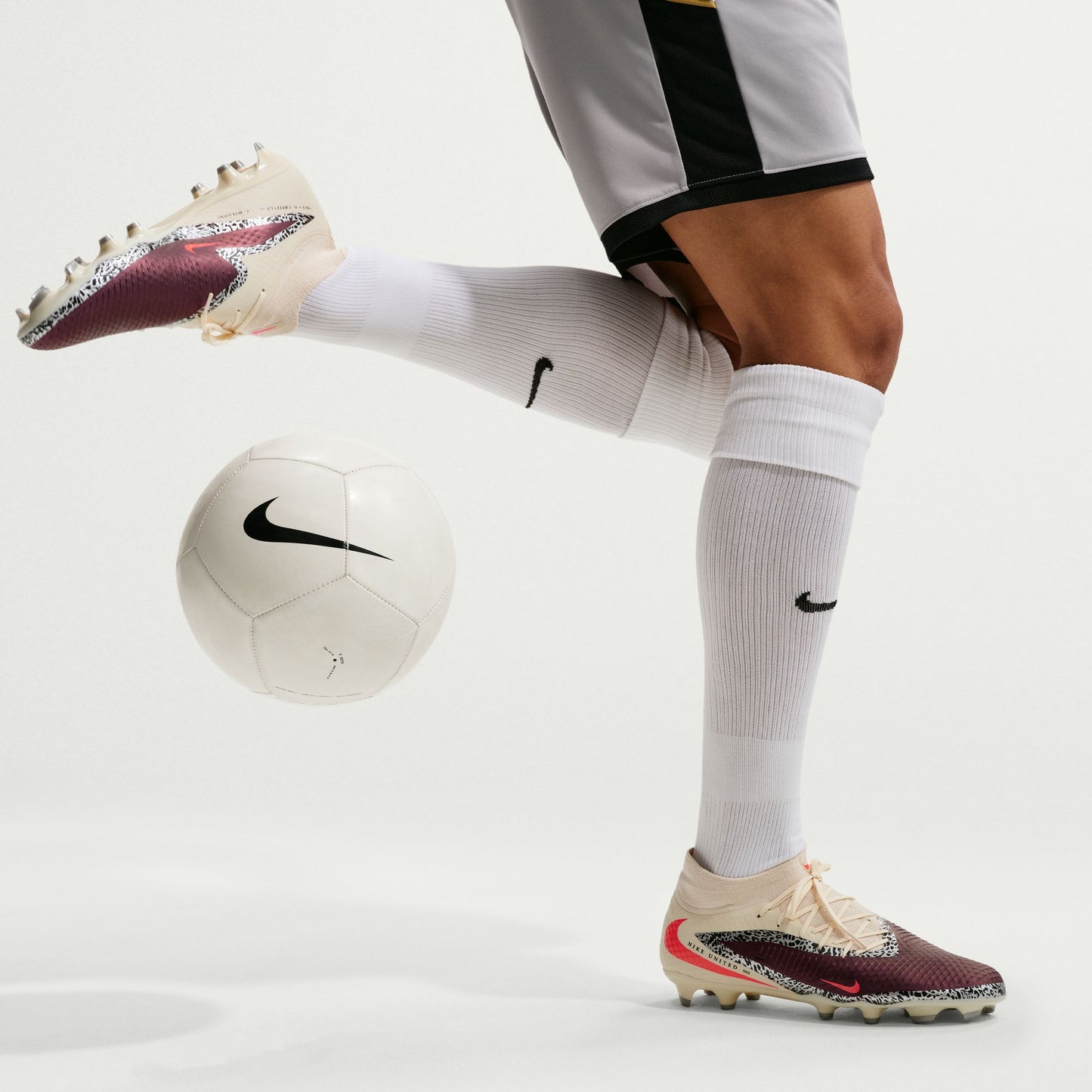 Nike United Phantom 6 High Academy Firm Ground