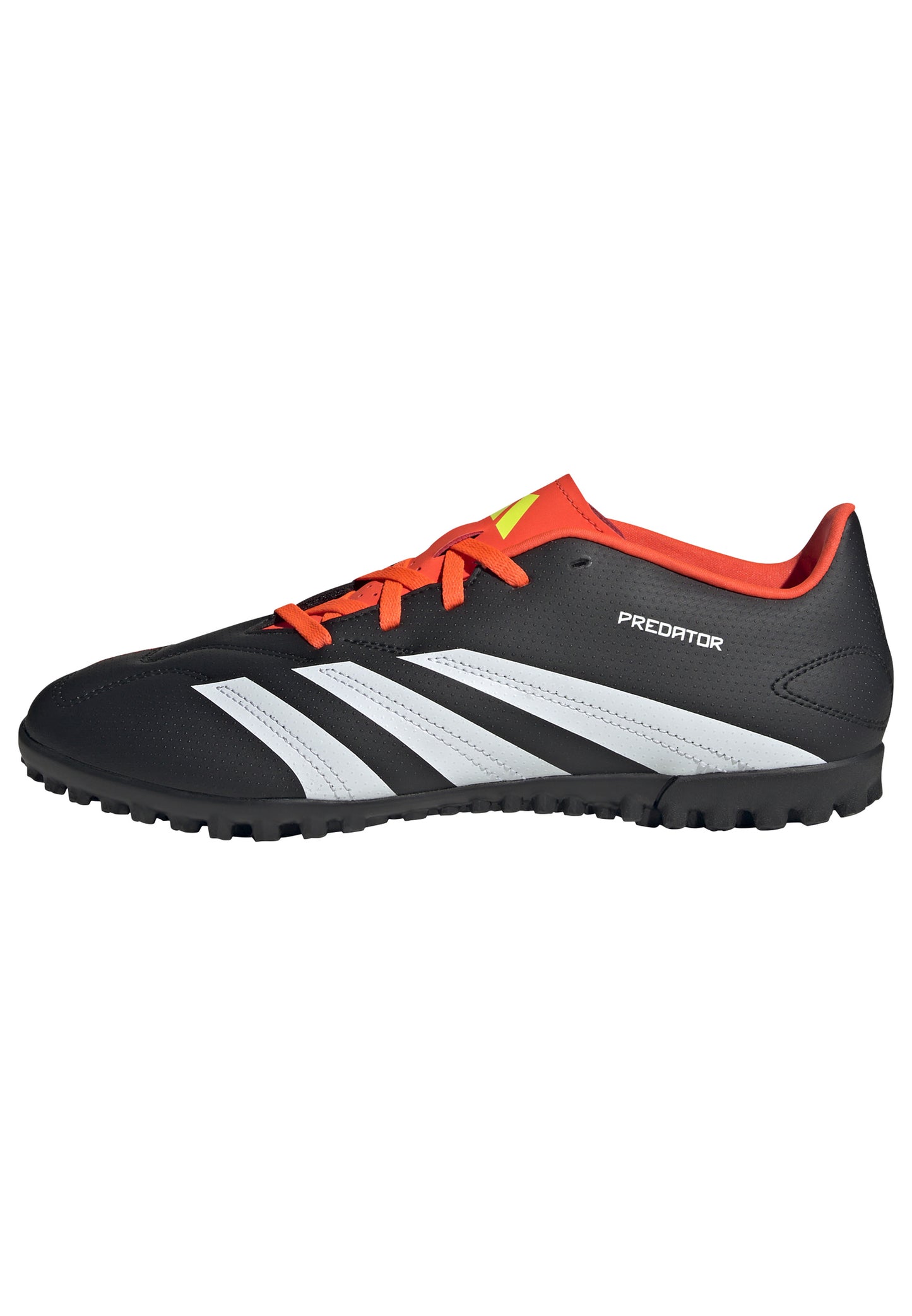 Predator Club Turf