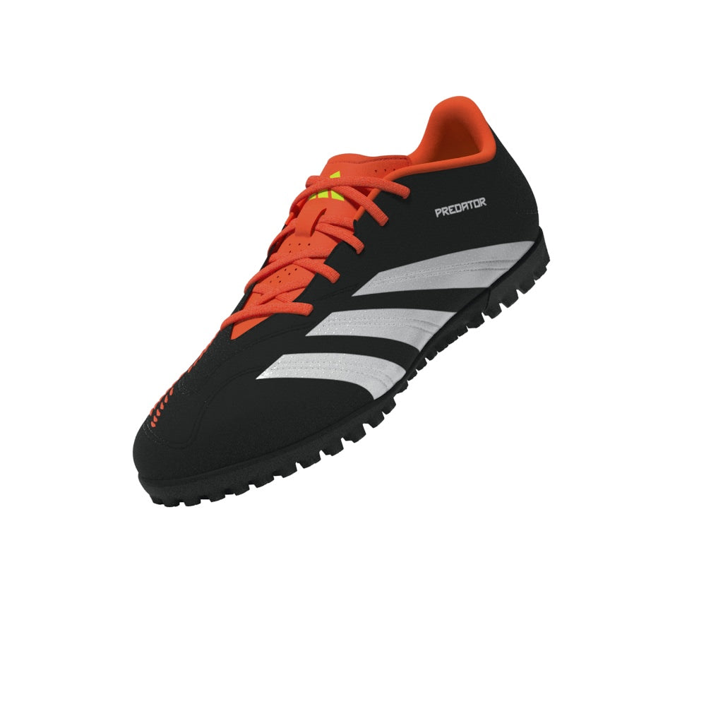 Predator Club Turf