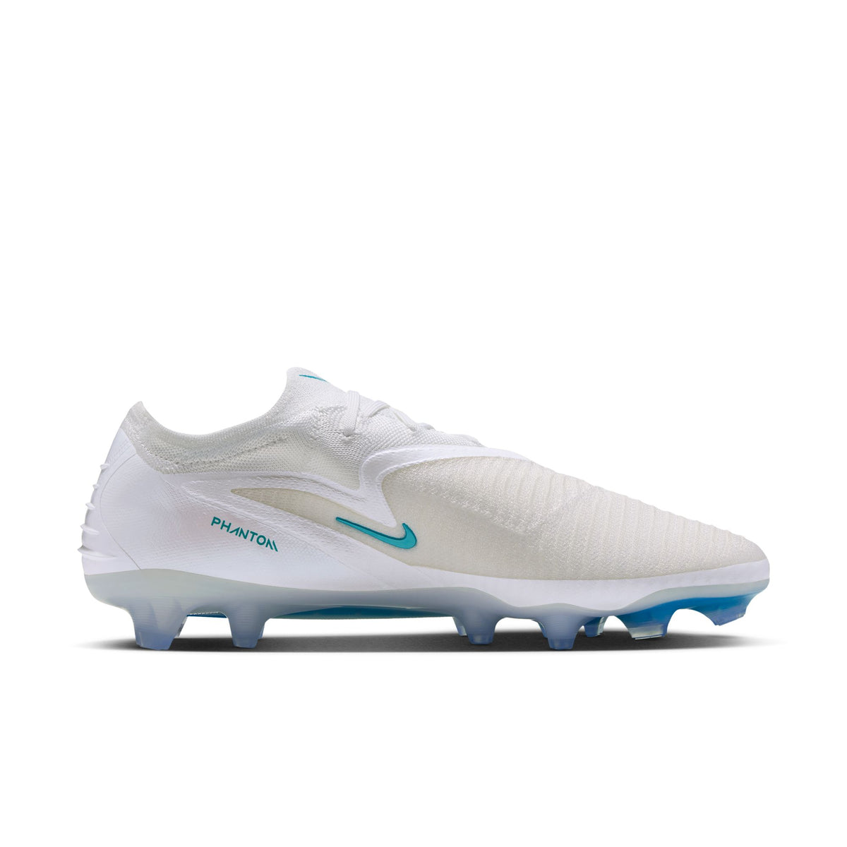 Phantom 6 Low Elite Firm Ground