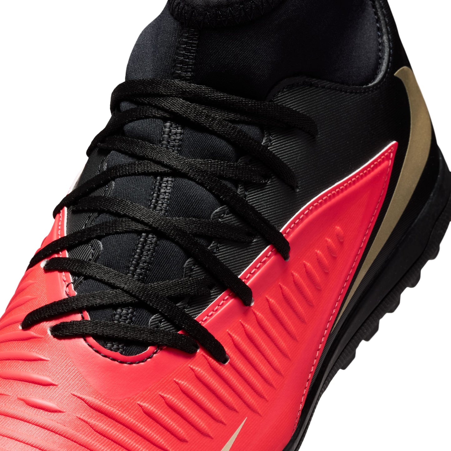 Phantom 6 High Club Turf