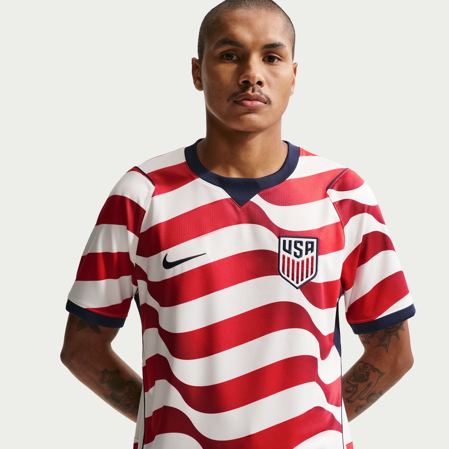 Maillot domicile USA 26/27