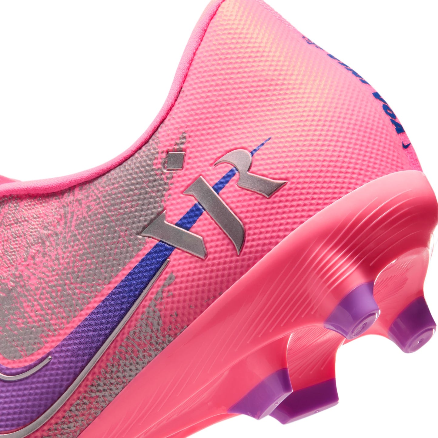 Mercurial Vapor 16 Academy « Vini Jr. » Terrain Naturel