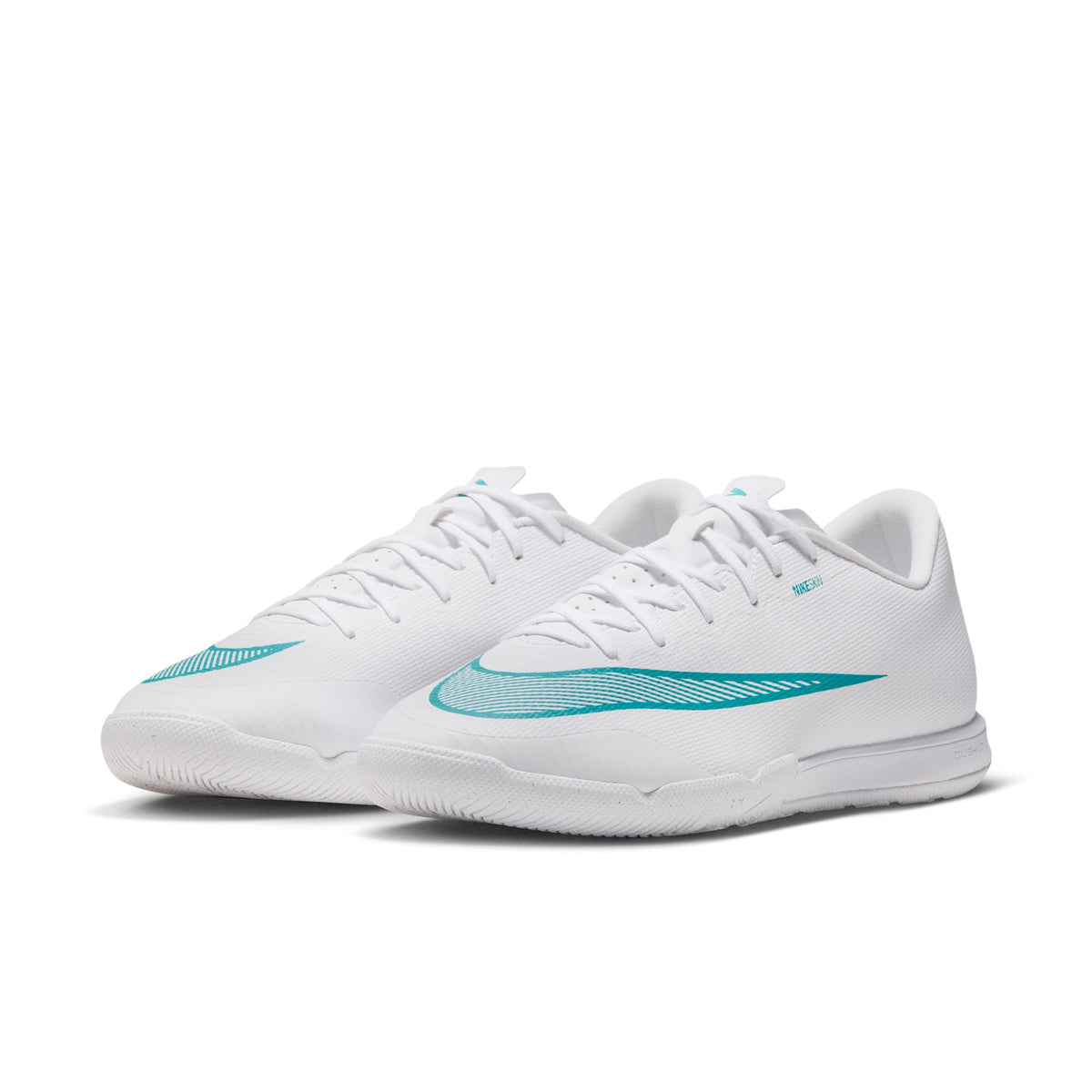 Mercurial Vapor 17 Academy Indoor