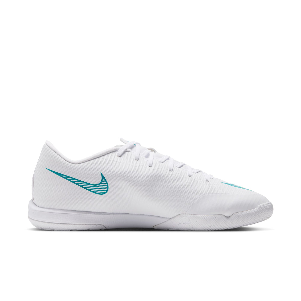 Mercurial Vapor 17 Academy Indoor