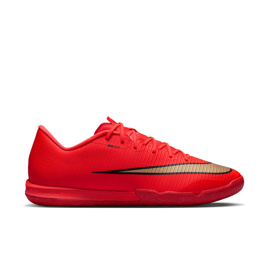 Mercurial Vapor 17 Academy Indoor