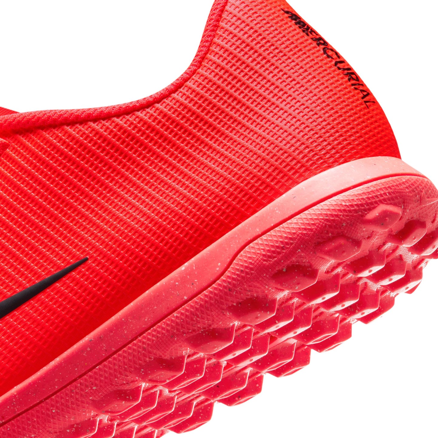 Mercurial Vapor 17 Club Terrain Synthétique