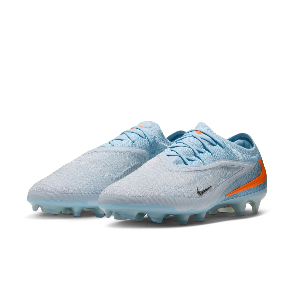 Phantom 6 Low Elite NU4 Firm Ground