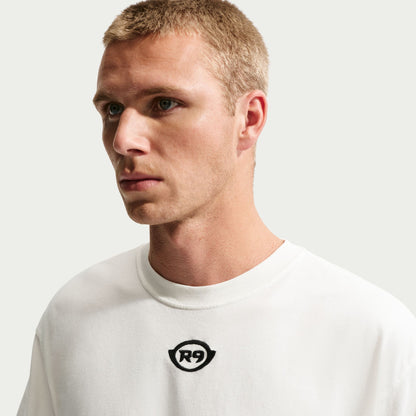 R9 T-shirt