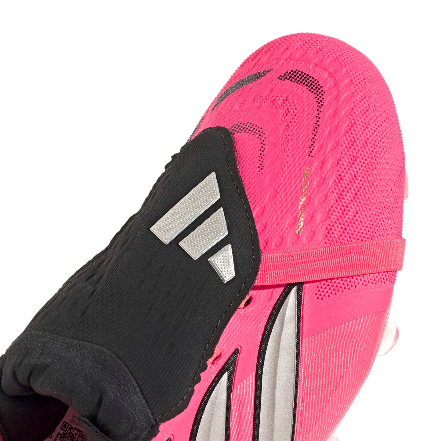 Predator Pro Fold-over Tongue Firm Ground