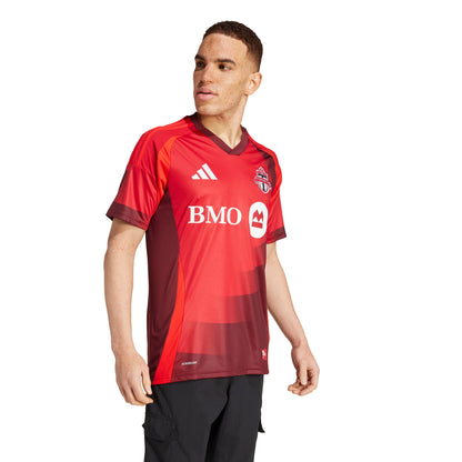 Maillot domicile du Toronto FC 2026