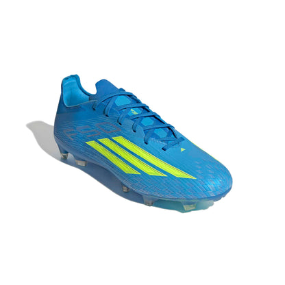 F50 Pro terrain Naturel