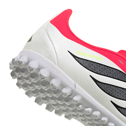 Predator Club Turf Junior