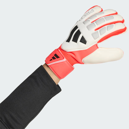 Predator Fingersaver Match Glove