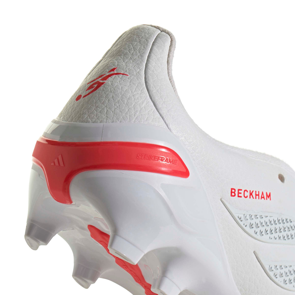 Predator League FT Firm Ground Junior Beckham