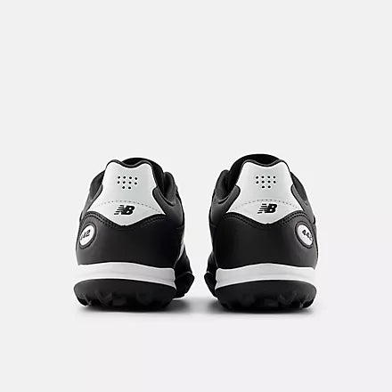 442 V3 Pro Turf Large